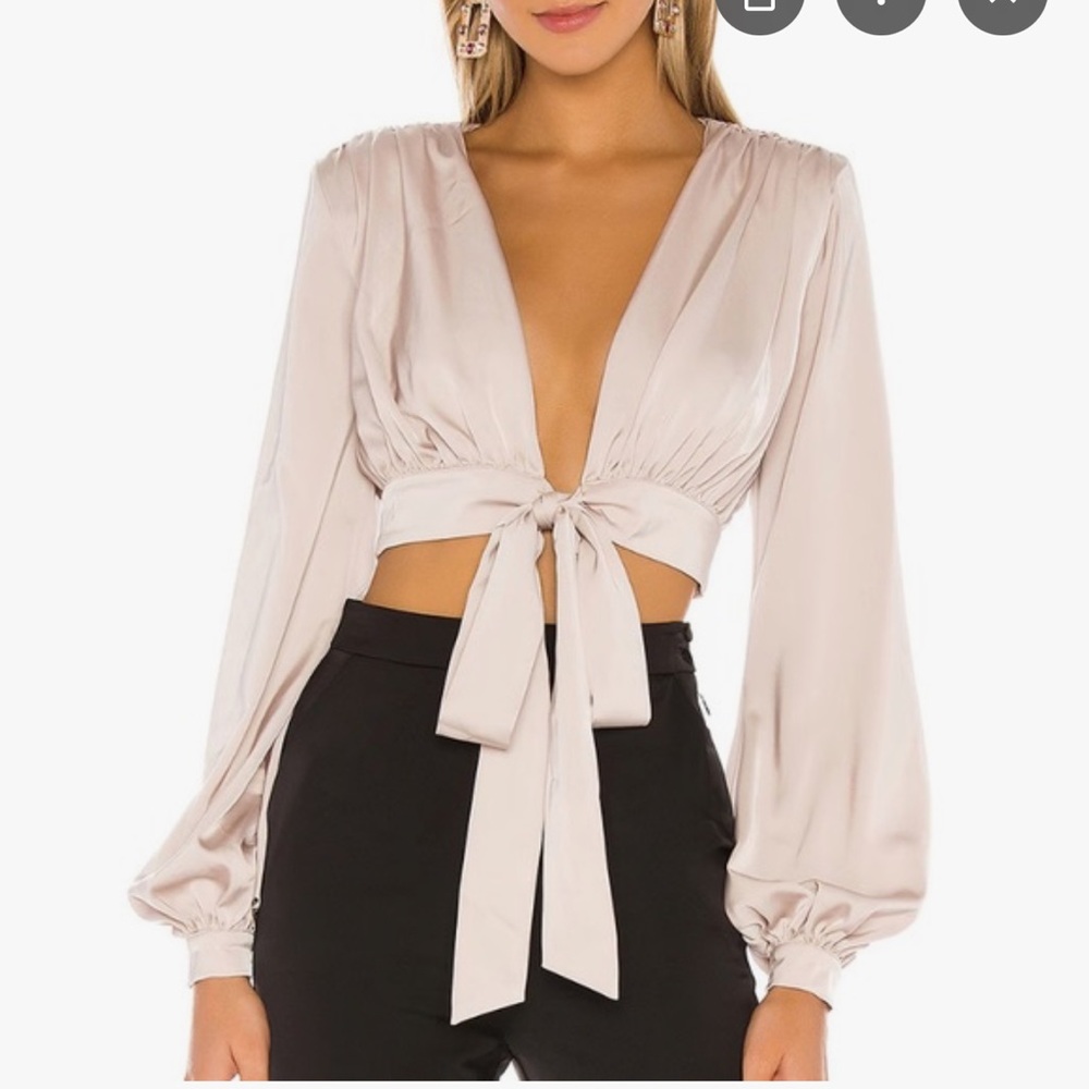 NWT Revolve NBD Imogen Top in Champange size small